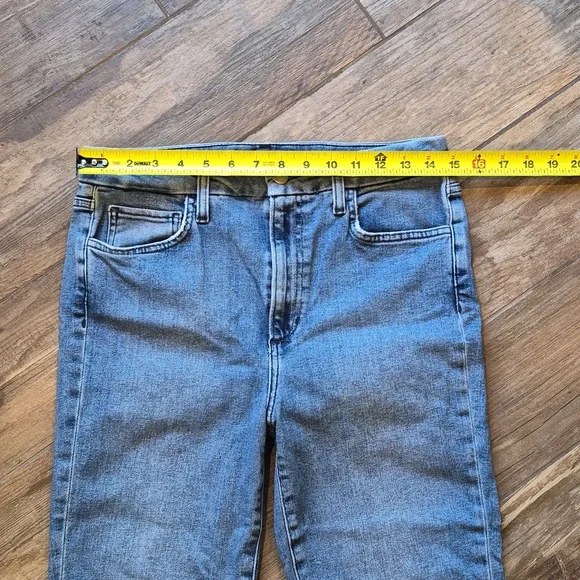 Joe's High Rise Medium Blue Wash Honey Curvy Skinny Crop Distressed Jeans, 30 - Picture 2 of 9